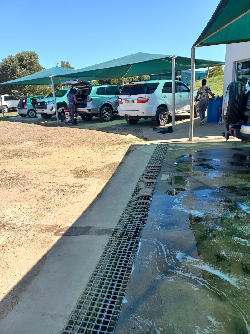 Soapy Joe's Car Wash - Photo 3